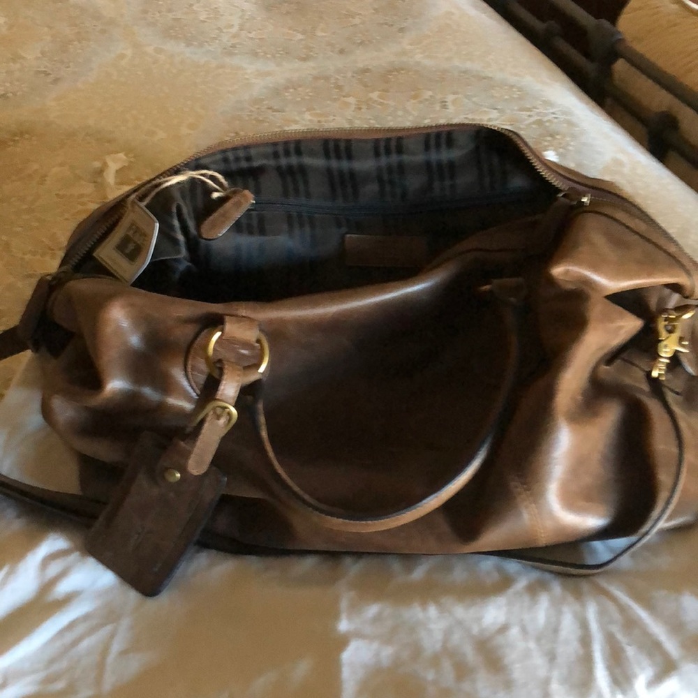 NWOT FRYE OVERNIGHT BAG